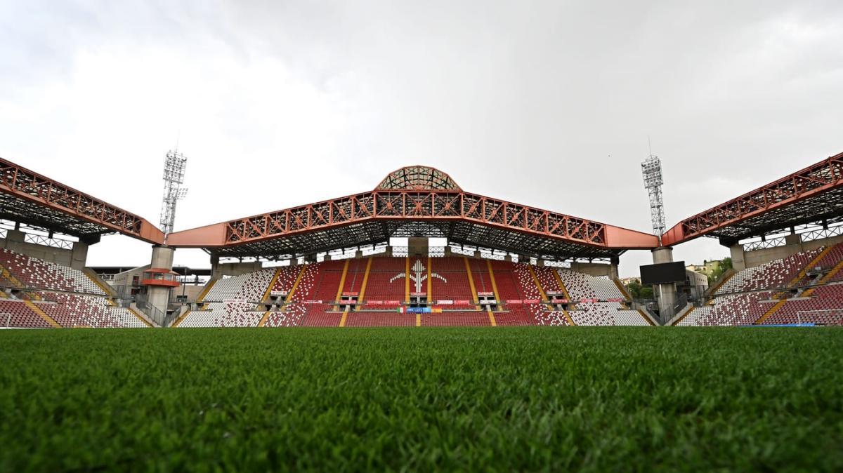 Triestina, rivoluzione al "Rocco": è corsa al rinforzo. Scotto e Munaretto in pole, occhi su Fasolo e Beltrame