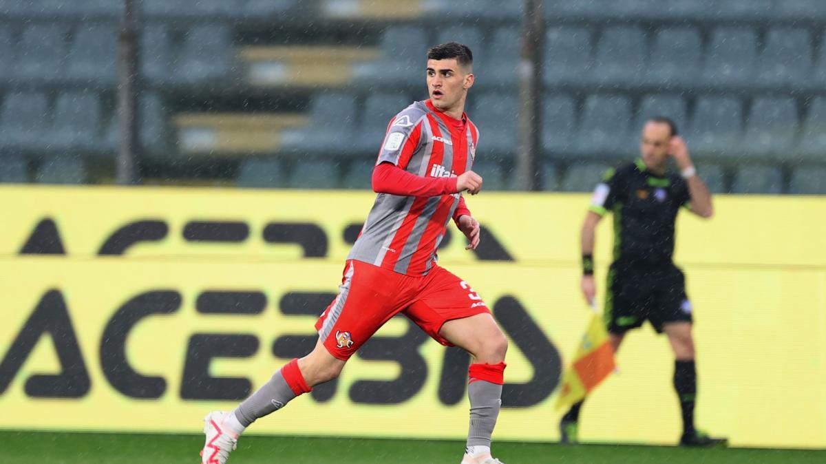 Catania scatenato sul mercato: in arrivo il terzino Yuri Rocchetti dalla Cremonese