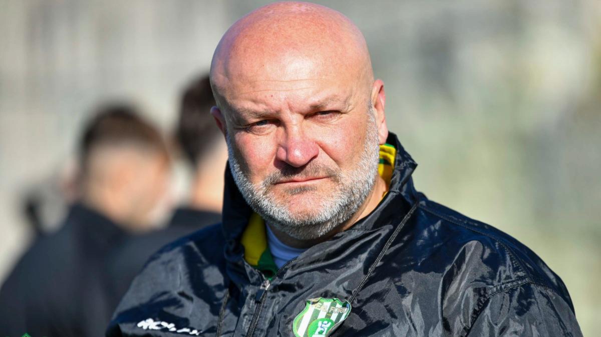 «Il Martina è tra le più forti del girone, ma per me il calcio è divertimento: chi viene col musone sta fuori» – Real Forio, la carica di mister Carlo Sanchez