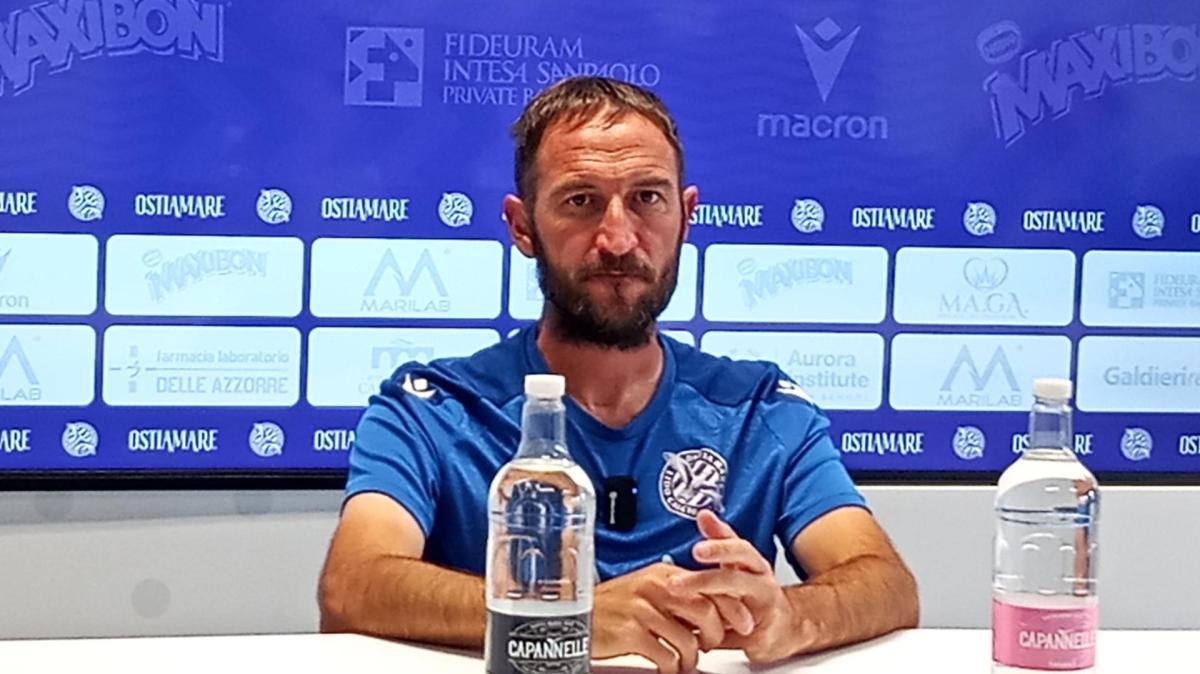 Ostiamare, è grande il sogno in Serie C! Mister D’Antoni carica la squadra: «Vogliamo dimostrare di essere all’altezza»