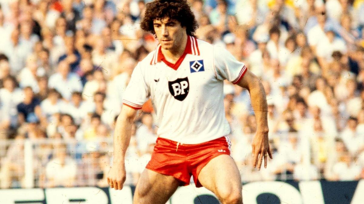 Addio a "King Kev": il calcio piange Kevin Keegan, leggenda e due volte Pallone d’Oro