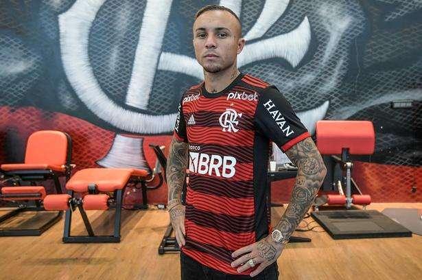 UFFICIALE: Flamengo, colpo Everton dal Benfica. Il brasiliano torna in patria