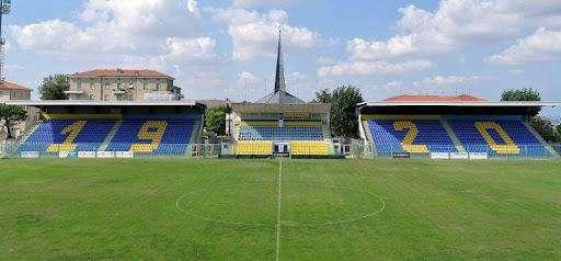 Fermana, il mercato non decolla: solo giovani e scommesse da rilanciare 