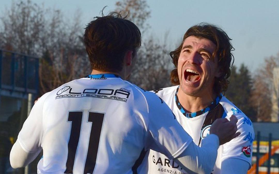 Sguardo all'esperienza per la Pro Vercelli: idea Alberto Paloschi per l'attacco