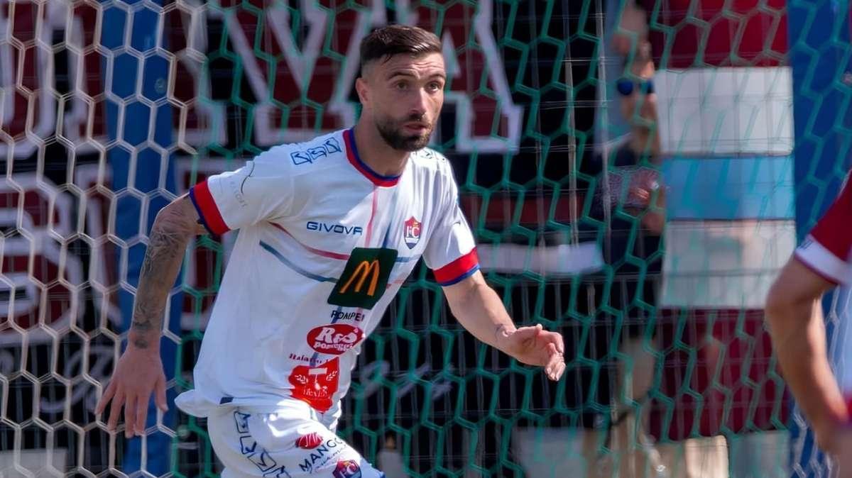 Russo, il mercato entra nel vivo: la Serie D resta la priorità del difensore