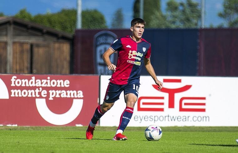 Cagliari, sirene dalla Serie C per Cavuoti: tre club si muovono sul classe 2003