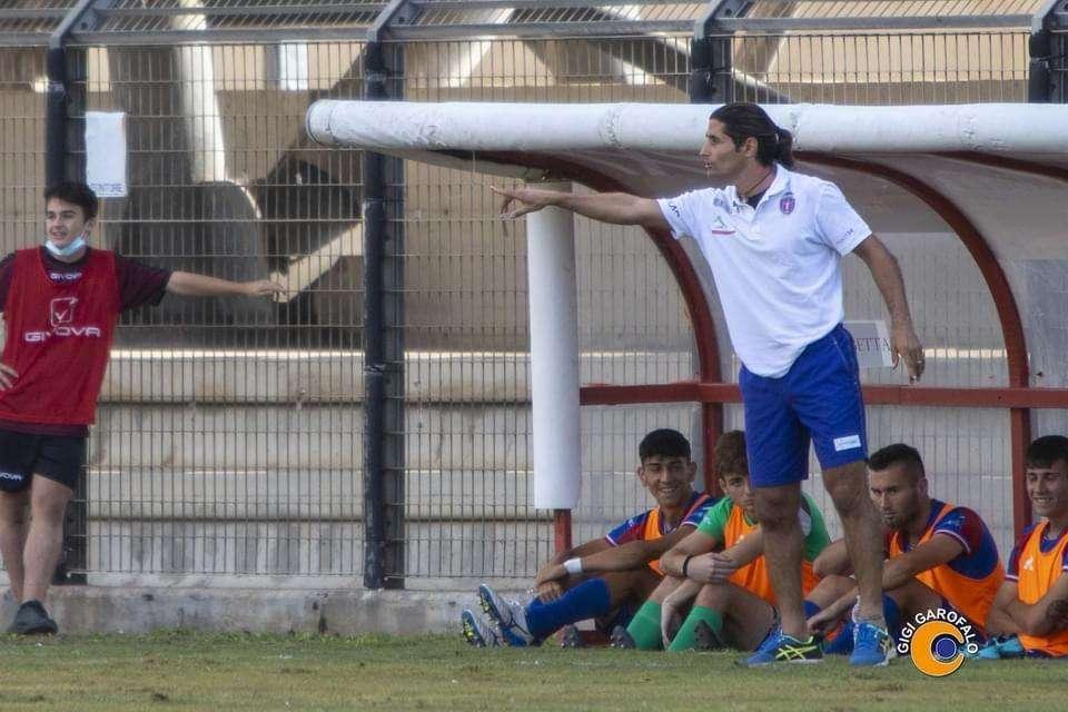 Casarano, mister Calabuig: «Molfetta squadra organizzata, sarà un match duro»
