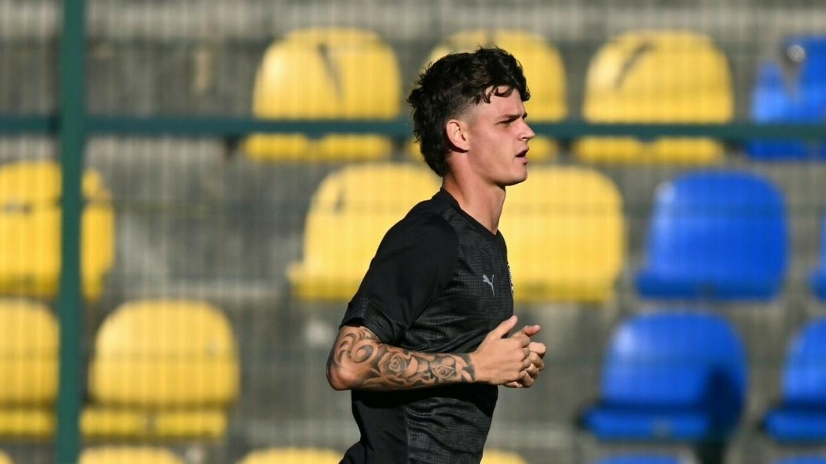 Catania, mirino su un difensore della Cremonese? Le ultime