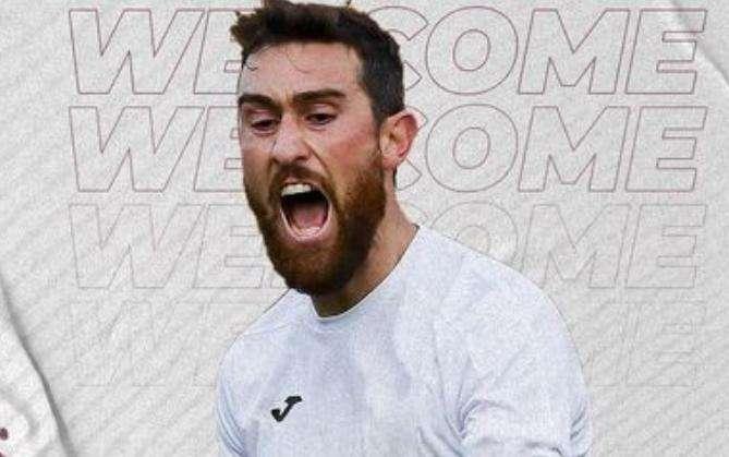 UFFICIALE: Livorno, arriva un attaccante da oltre 100 gol