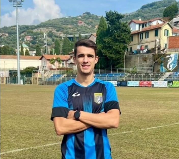 Svincolati - Occasione in difesa: sul mercato un centrale 28enne italo-argentino
