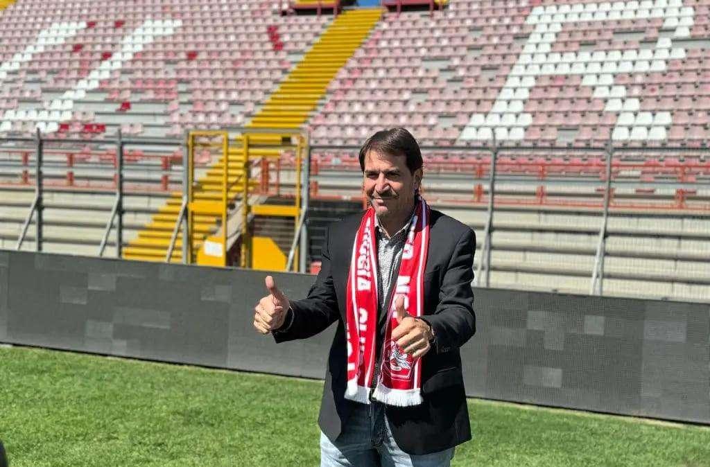 Perugia, il neo pres. Faroni: «Commosso dopo che ho parlato con una persona che fa l'abbonamento da 50 anni»