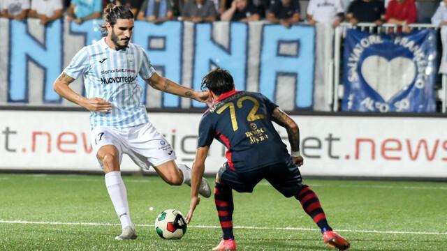 Cosenza, duello per Caporale: derby del Sud tra Bari e Salernitana