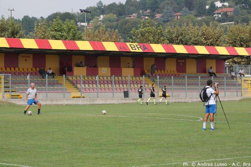 CLAMOROSO - Club neopromosso in C rischia di non iscriversi al campionato! La situazione