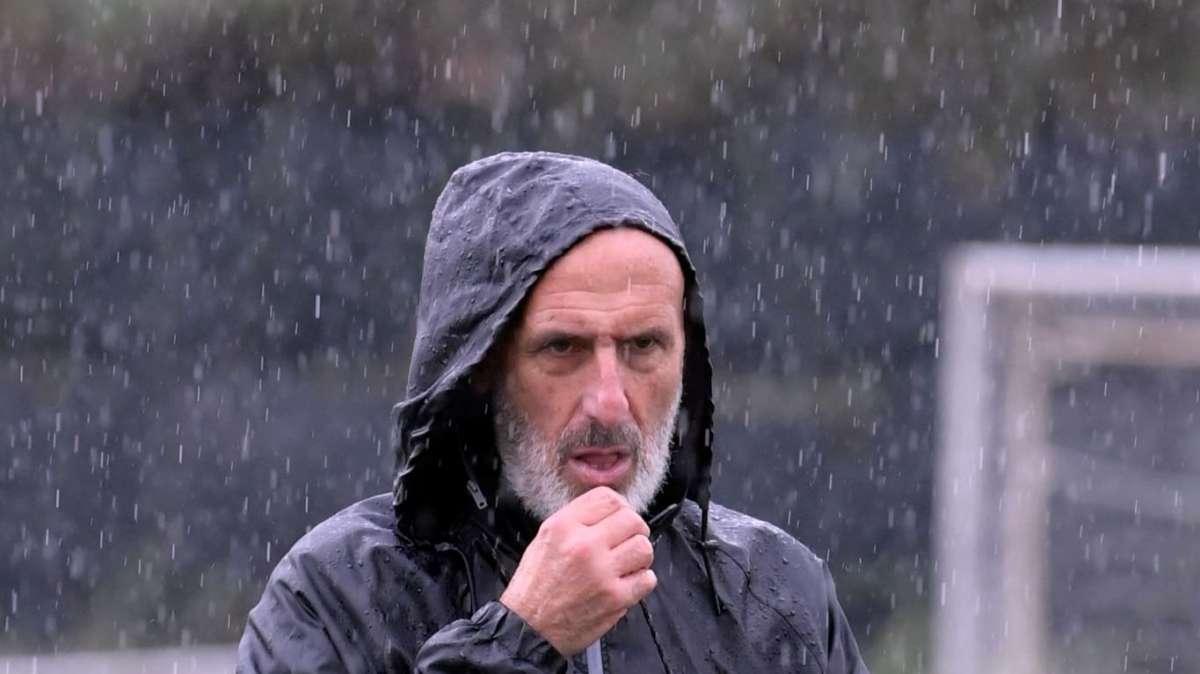 Livorno, mister Esposito: «Non è una situazione in questo momento sportivamente drammatica»
