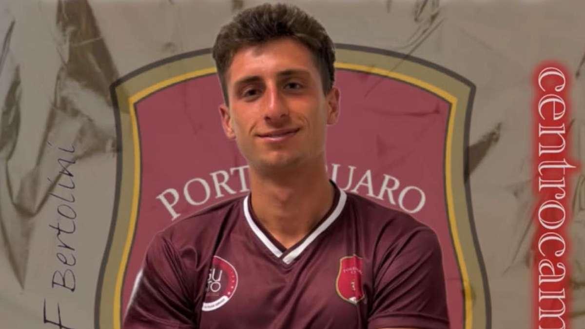 Il Portogruaro riabbraccia il centrocampista Tommaso Sambo