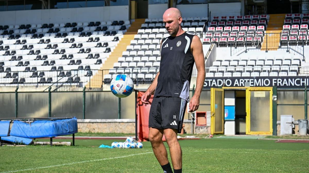 Danielson si allena in prova a Siena: lo svedese ex Djurgarden per blindare la difesa