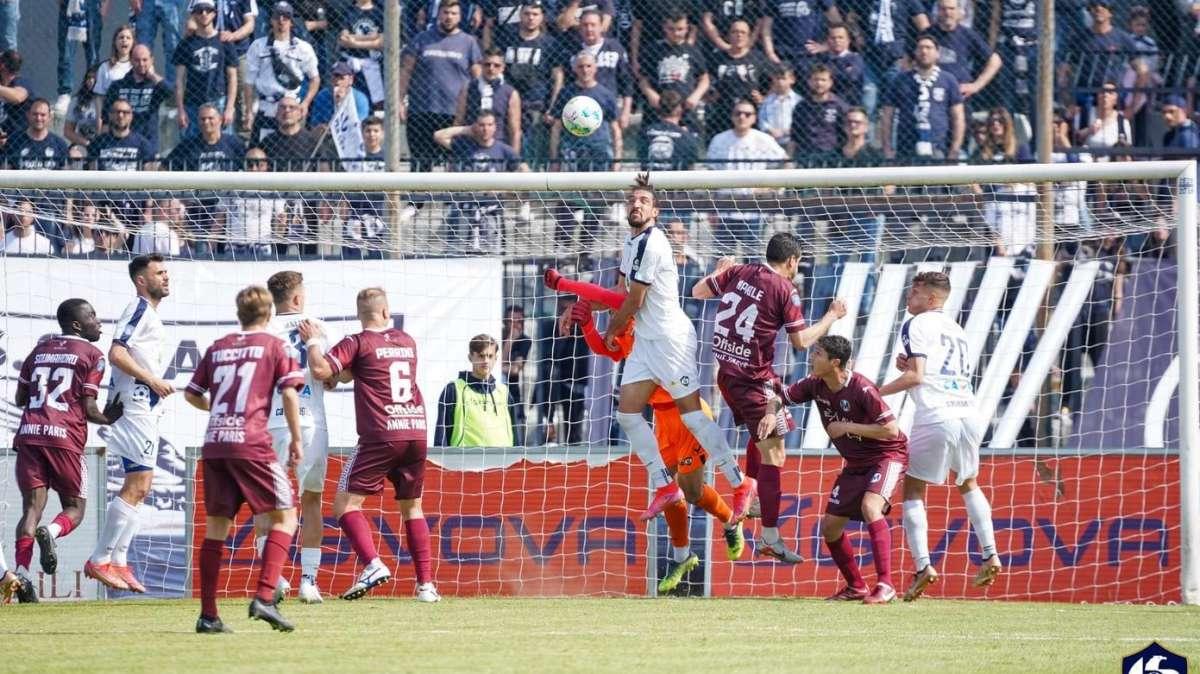 Foto di &copy; Cavese