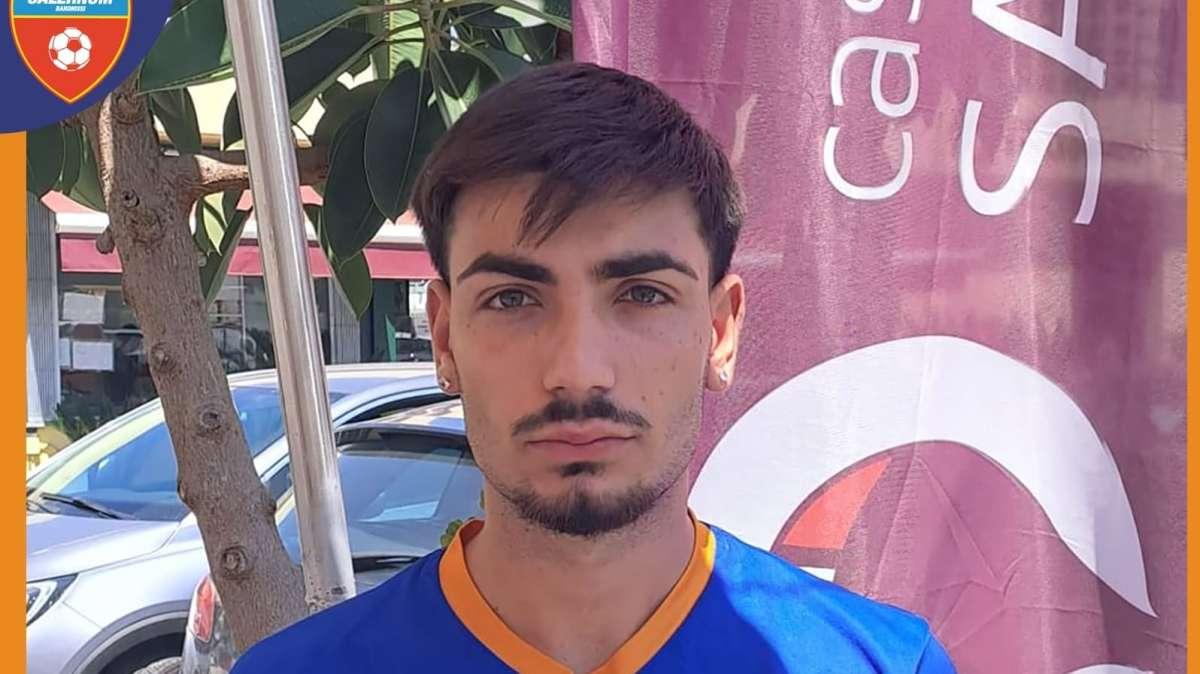 Il centrocampista Mario Grieco ha scelto il Salernum Baronissi 