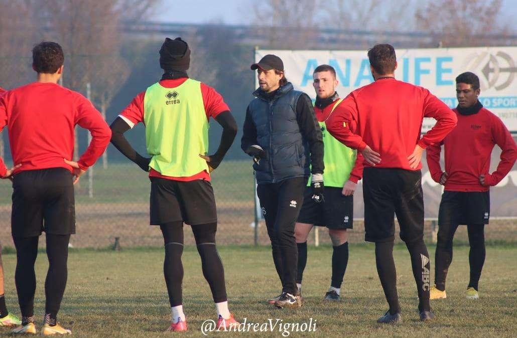 Athletic Carpi, i calciatori convocati per il recupero di domani