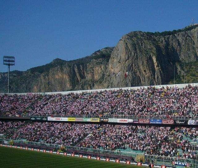 Palermo, tifosi da record: in 13mila al Barbera
