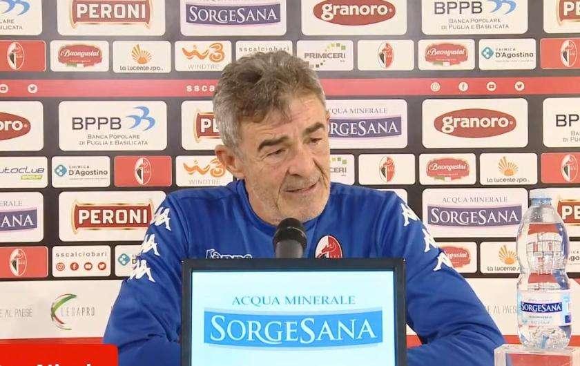 Bari, Auteri: «Mai mollare, affrontiamo insieme le difficoltà che ci attendono»