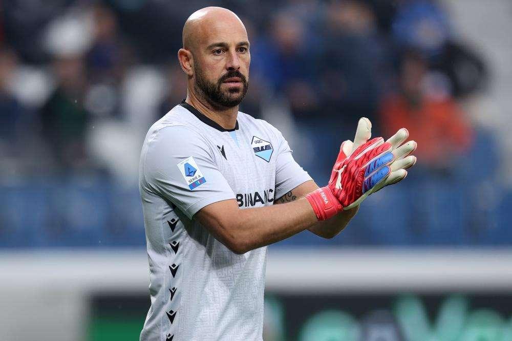 Il Como ha chiuso l'arrivo del portiere 41enne Pepe Reina