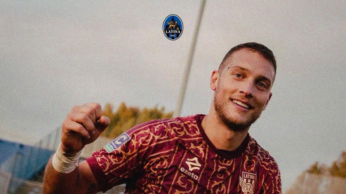 UFFICIALE: Latina, ceduto Parigi ad un altro club di C