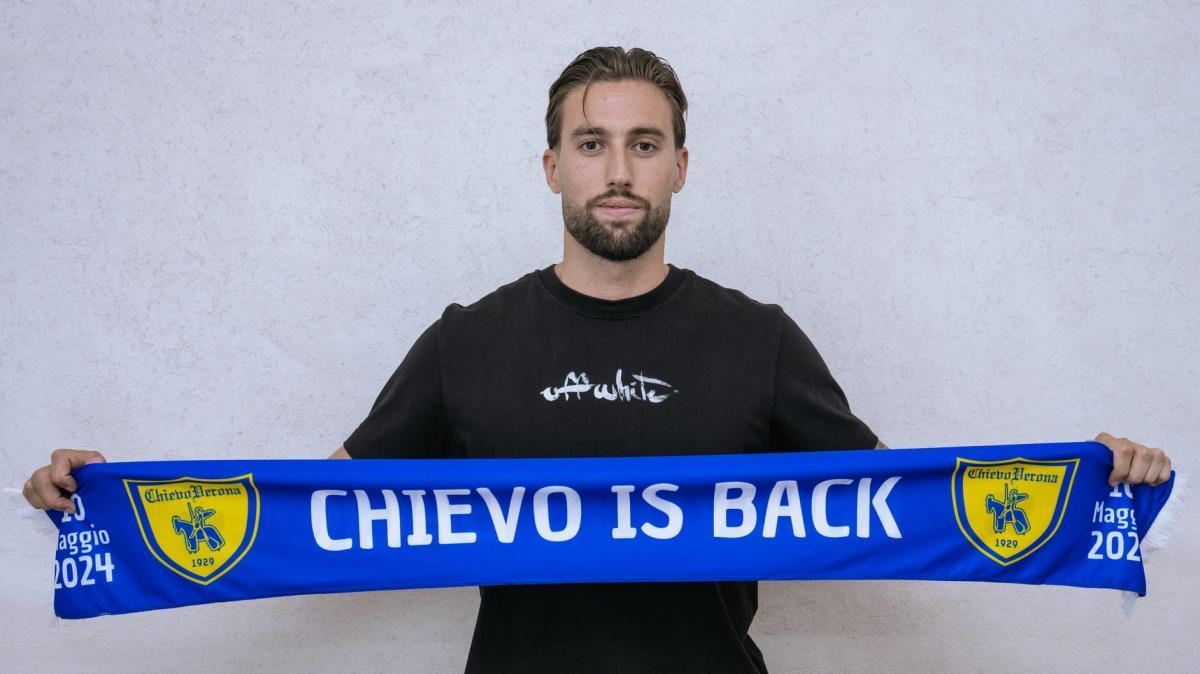 Il Chievo toglie D'Este dal mercato: rinnovo biennale per l'attaccante