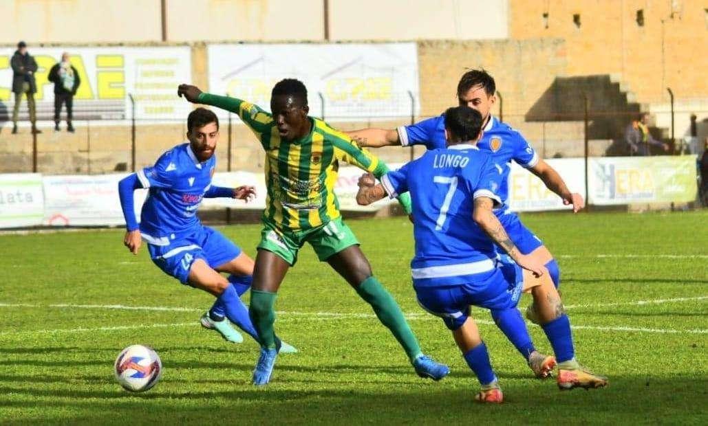 L'Enna rimonta il Siracusa e conquista gli ottavi di Coppa Italia Serie D