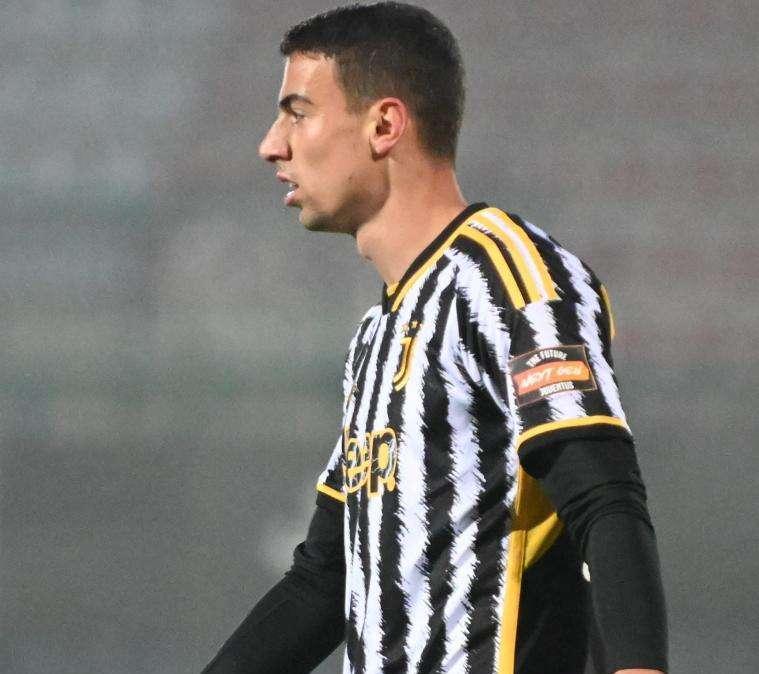 Turicchia: «Giocare nella Juventus è un sogno, spero di arrivare in prima squadra»