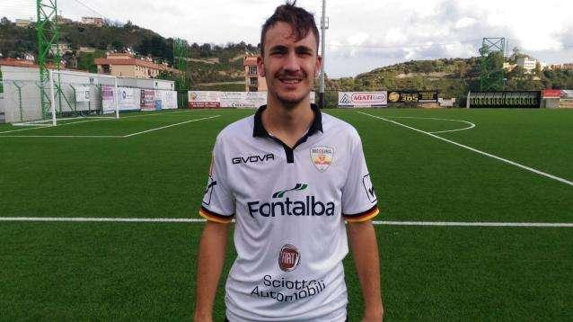 Calciomercato Montespaccato, in arrivo un ex Messina per Ferazzoli