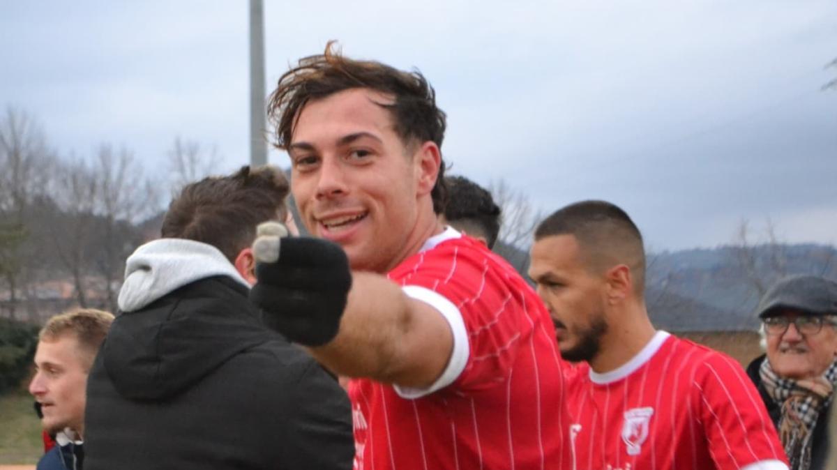 Ternana, fari puntati sull'attacco: spunta un'idra per il reparto offensivo