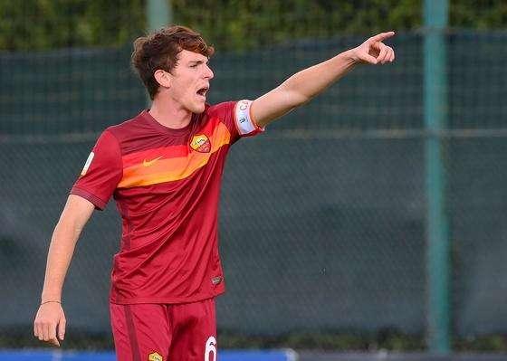 Roma, il giovane talento Tripi ha rinnovato fino al 2024