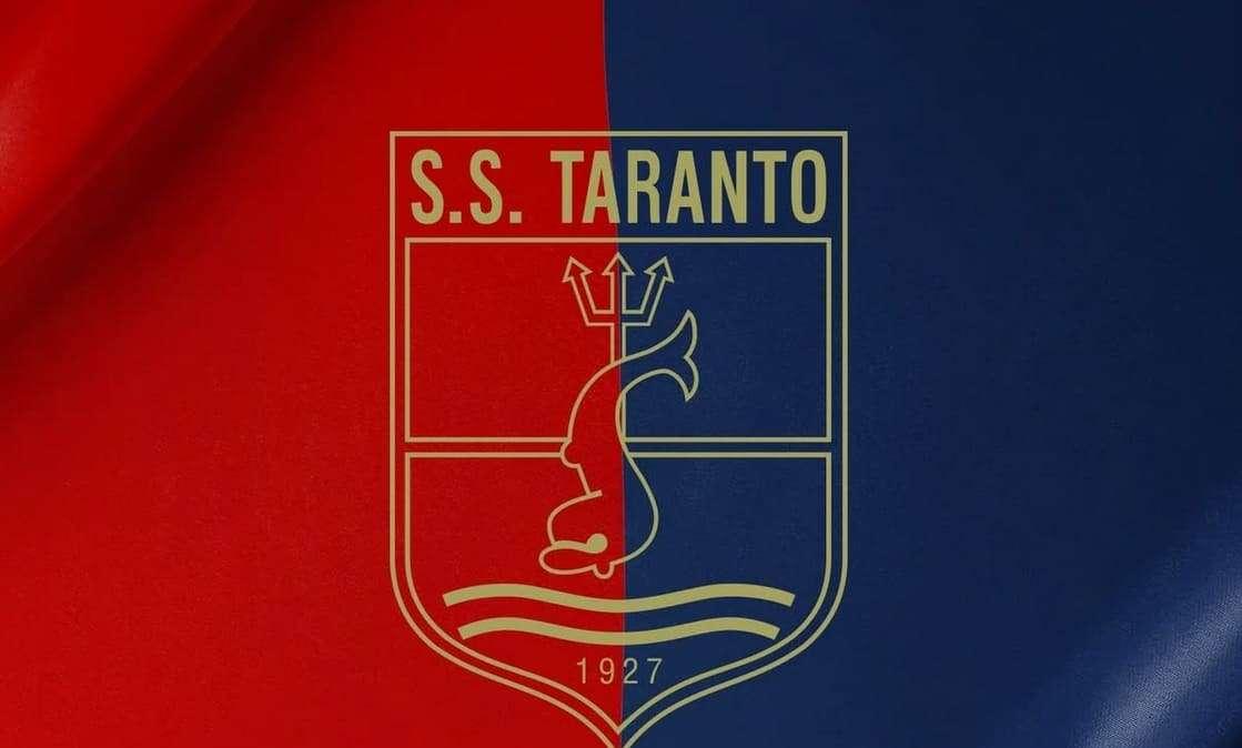 Taranto, quattro colpi per l'esordio: Fallani tra i pali, ritorna Russo dopo dieci anni