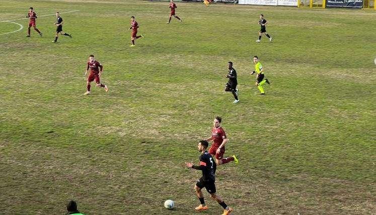Il Legnano fa la partita, il Borgosesia si prende i tre punti