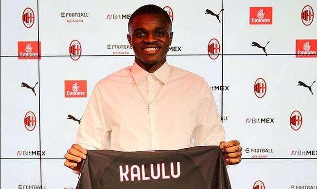 Milan, ufficiale il rinnovo di Kalulu: ha firmato fino al 2027