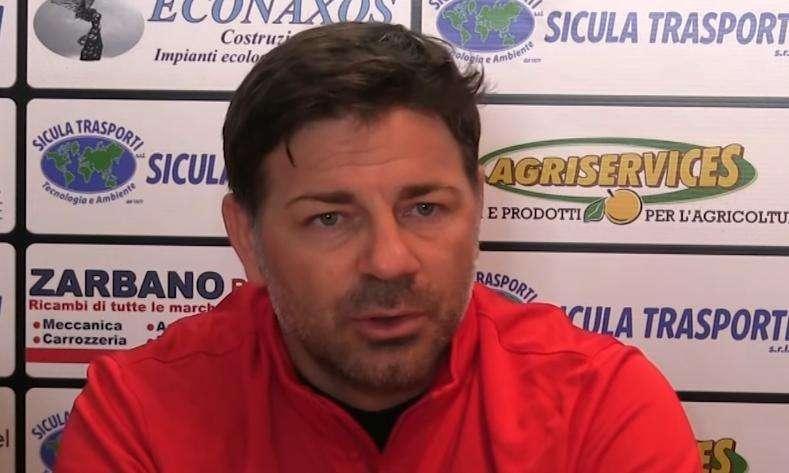 Cozza scettico: «Reggina, sarà dura superare il Siracusa»