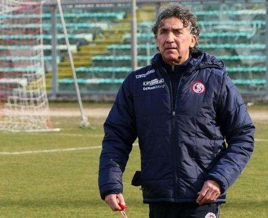 Lelli: «L'Anconitana che ho in testa è ancora lontana...»