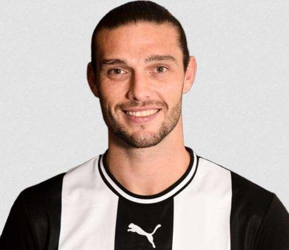 UFFICIALE: Carrol e Manquillo prolungano i contratti col Newcastle