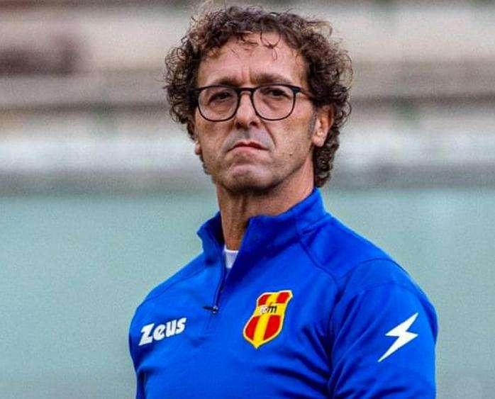 Fc Messina, tutto pronto per l'esordio in panchina di Rigoli