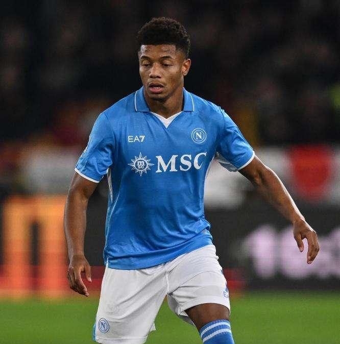 Napoli, a pezzi la catena di sinistra: anche Neres out un mese