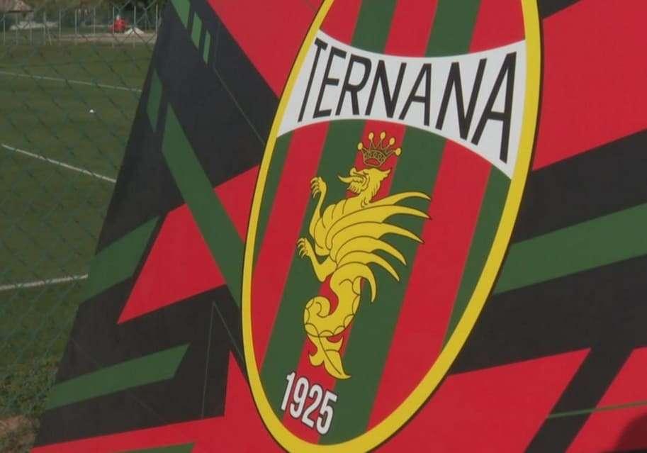 La Ternana rinforza il centrocampo: arriva il giovane Michele Carboni
