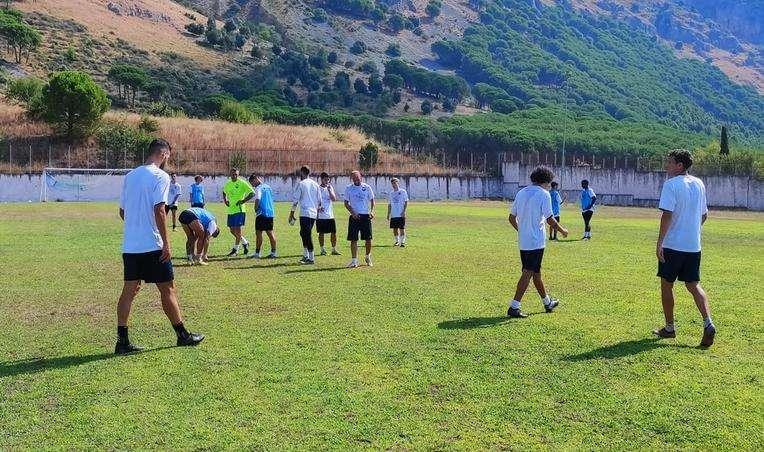 Castrovillari, domenica il derby col Locri è l'ultimo treno play-out
