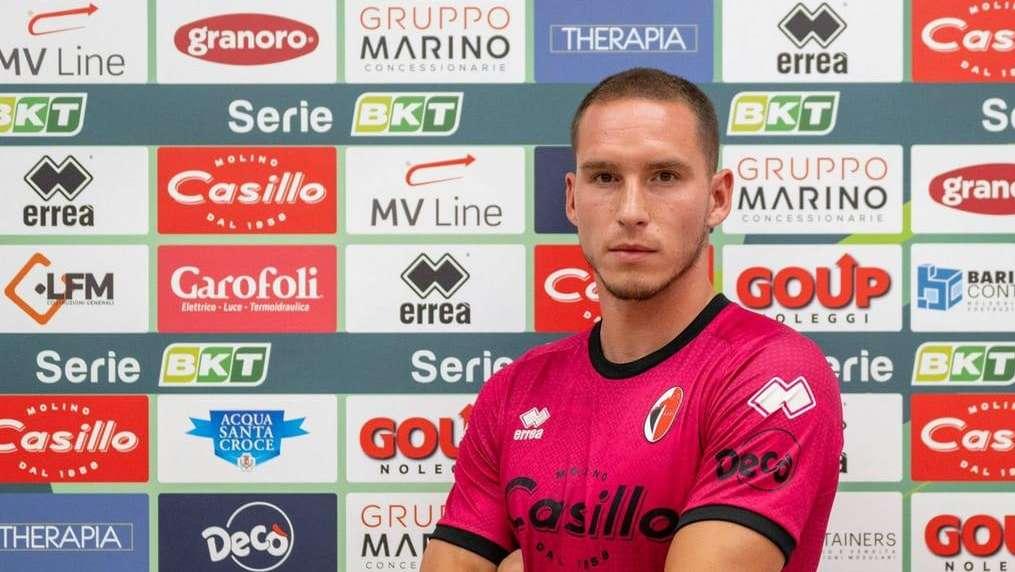 Il Bari ha annunciato Radunovic. Arriva in prestito dal Cagliari