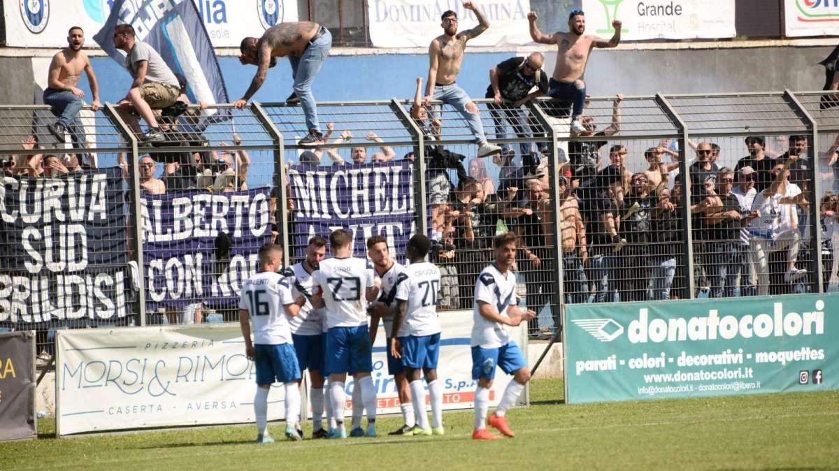 Il Brindisi espugna il campo del Gladiator: ora lo spareggi con la Cavese per la C