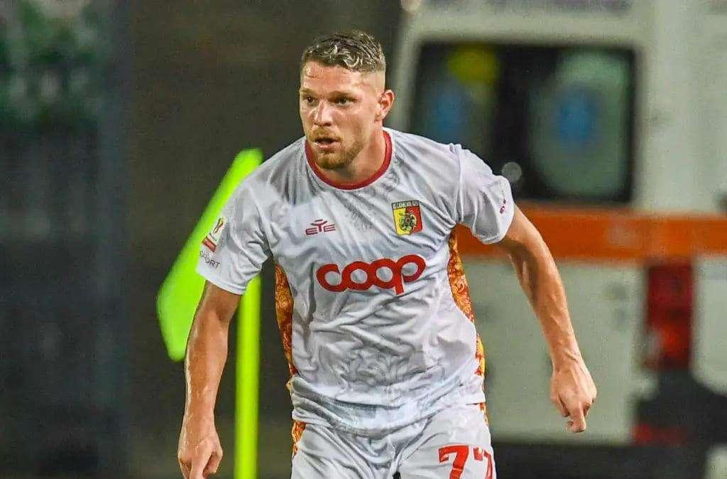 Mercato Monopoli, futuro incerto per Volpe: vertice col Catanzaro per decidere tutto
