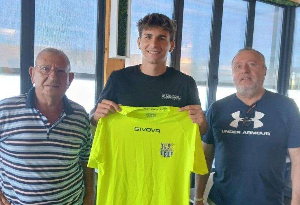 Mazara Calcio rafforza la difesa: ecco Alessio Maniscalco