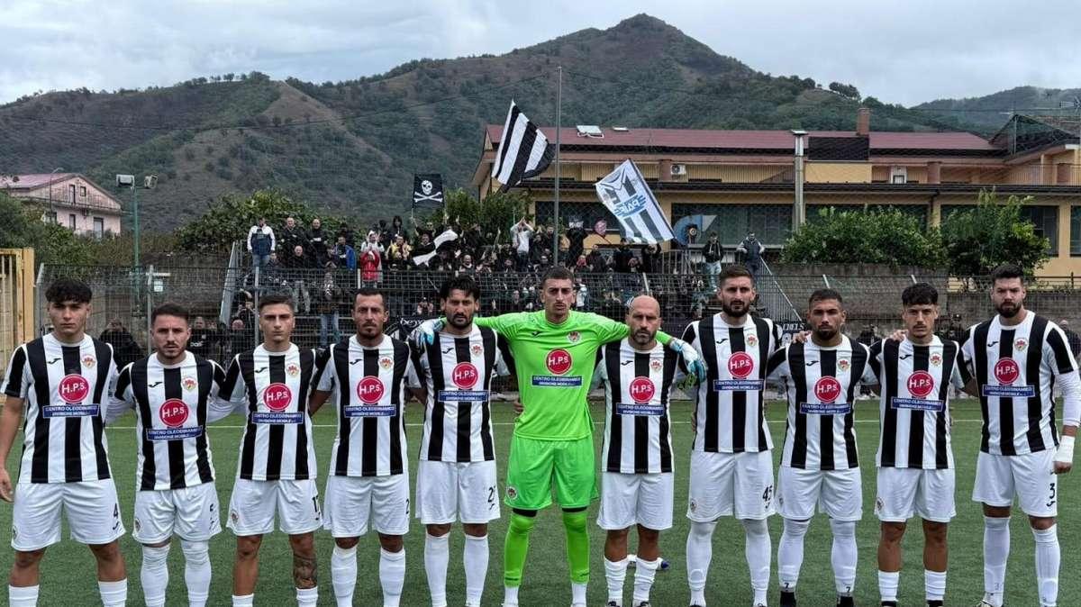 La Battipagliese espugna Baronissi: Ripa regala la terza vittoria consecutiva