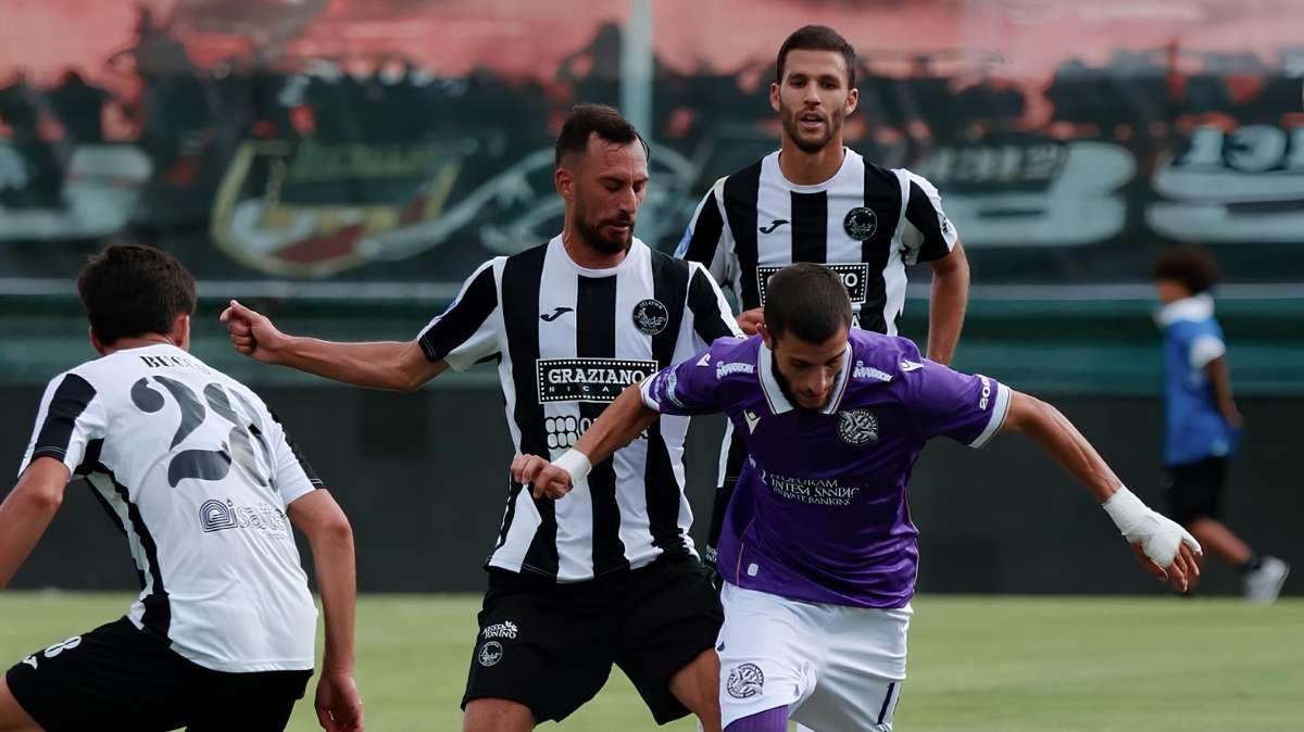 «Ostiamare, L'Aquila, Nocerina e Scafatese per la Serie C»
