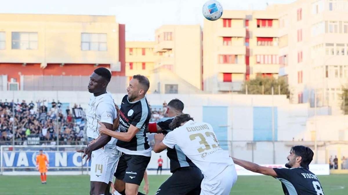Serie D, girone H: La Virtus Francavilla si tiene la vetta. Nessuna distrazione per chi insegue